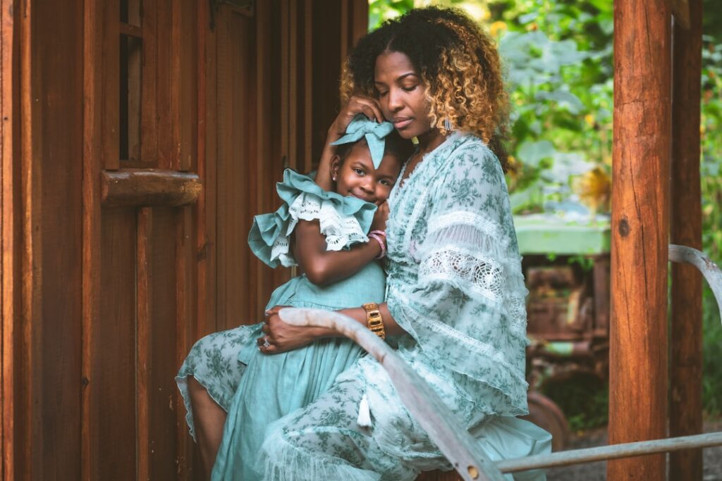 A Mother’s Love Photographer: https://www.instagram.com/alttr_photography/