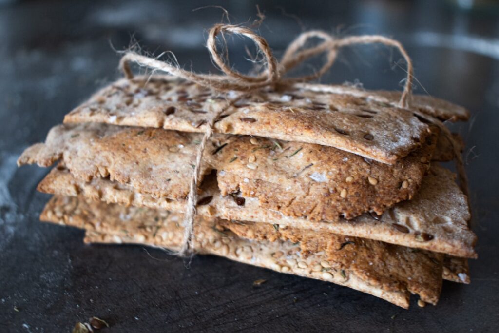 sourdough crackers