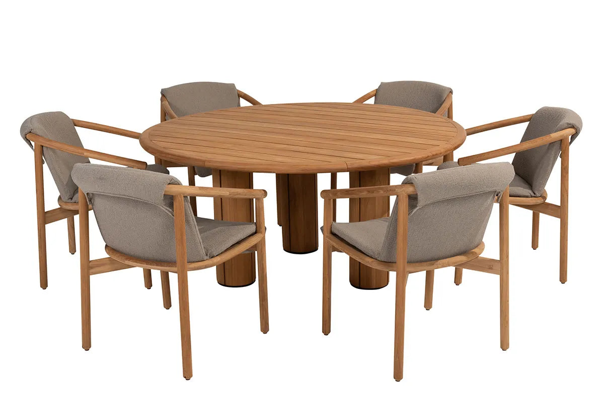 Tess Tuinset van Fonteyn