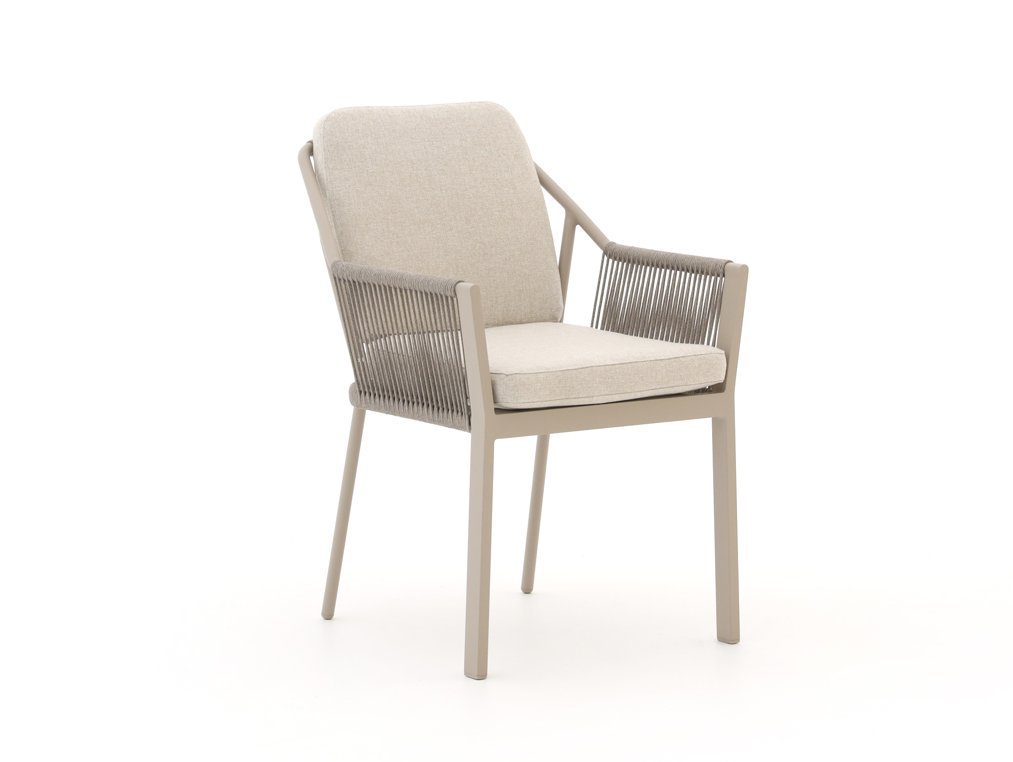 Tierra Outdoor Liv dining tuinstoel stapelbaar van Kees Smit